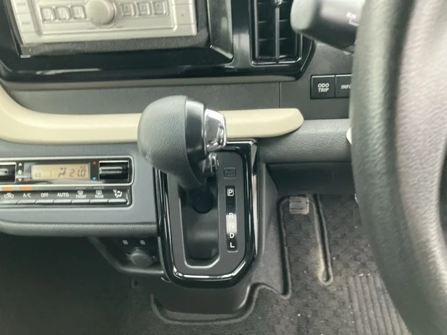 Suzuki Solio MA37S 2022