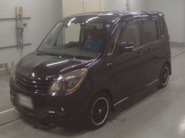 33065 Suzuki Solio MA15S 2013 г. (CAA Tokyo)