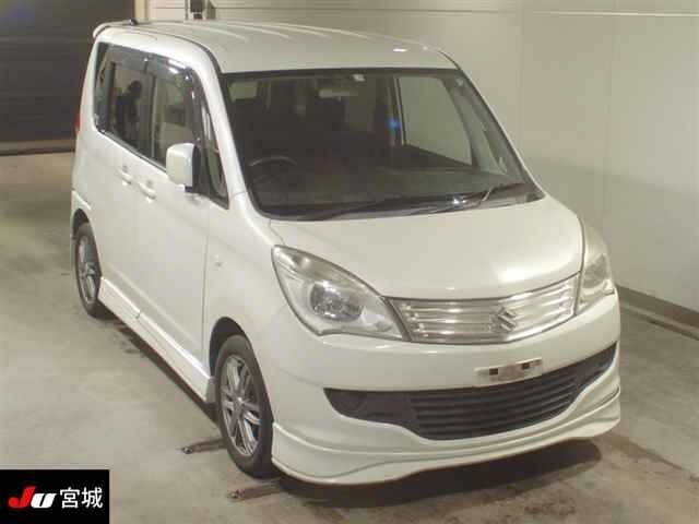 4445 Suzuki Solio MA15S 2013 г. (JU Miyagi)