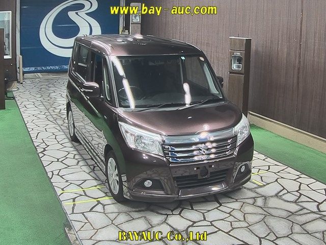 60021 Suzuki Solio MA36S 2018 г. (BAYAUC)