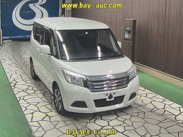 60022 Suzuki Solio MA26S 2018 г. (BAYAUC)