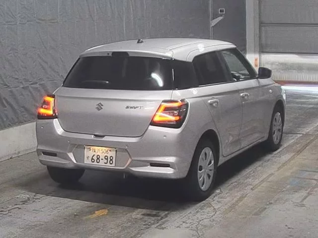 Suzuki Swift ZCDDS 2024