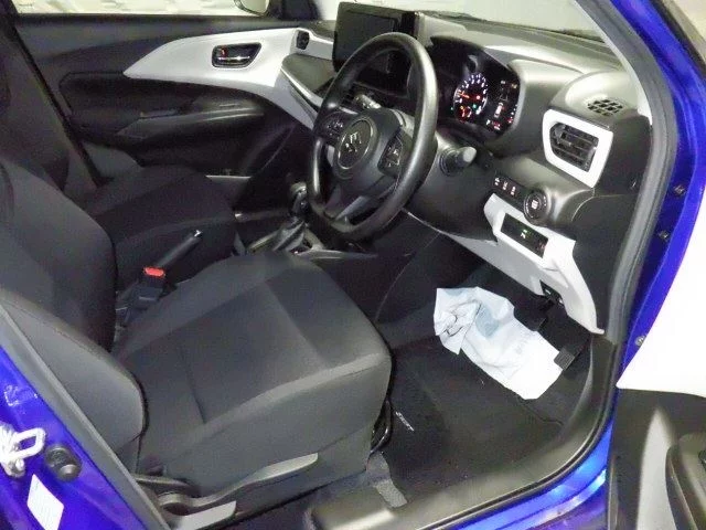 Suzuki Swift ZCDDS 2025