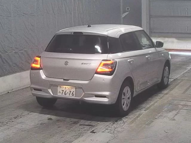 Suzuki Swift ZCDDS 2025