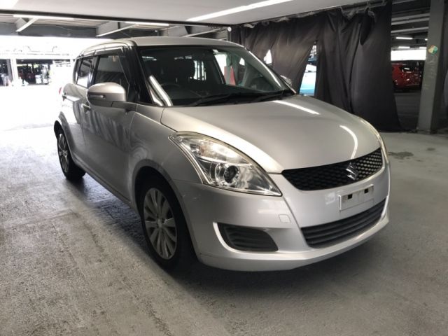 1029 Suzuki Swift ZC72S 2012 г. (NISSAN Osaka)