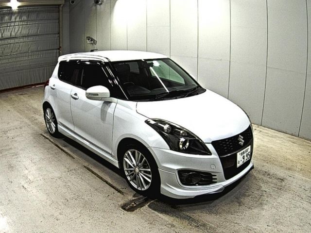 1090 Suzuki Swift ZC32S 2013 г. (LAA Okayama)