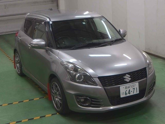 1506 Suzuki Swift ZC32S 2015 г. (JU Niigata)