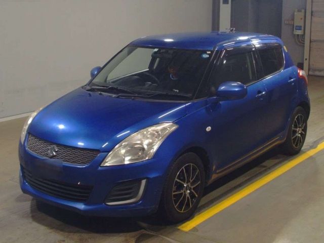 18268 Suzuki Swift ZC72S 2015 г. (TAA Yokohama)