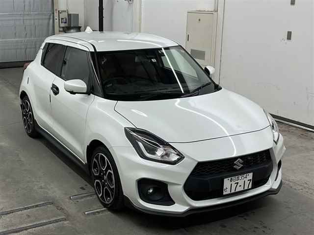 20323 Suzuki Swift ZC33S 2021 г. (MIRIVE Saitama)