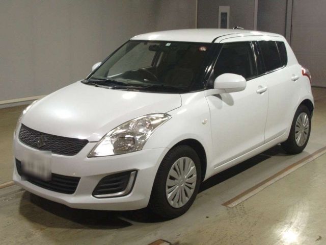 2046 Suzuki Swift ZC72S 2015 г. (TAA Hyogo)