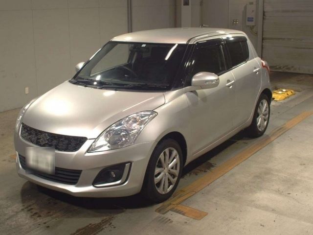 240 Suzuki Swift ZC72S 2015 г. (TAA Kyushu)