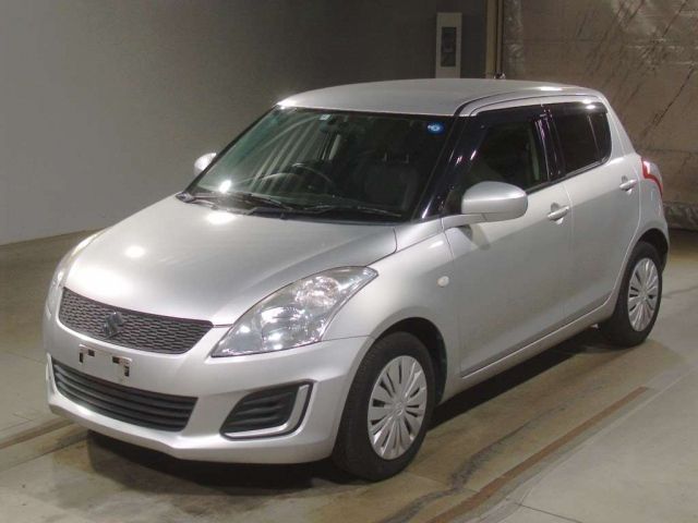 2468 Suzuki Swift ZC72S 2016 г. (TAA Kinki)