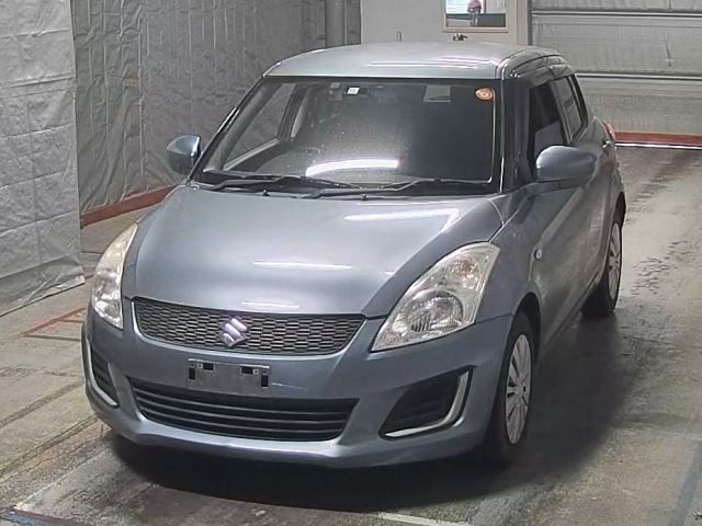 2520 Suzuki Swift ZC72S 2014 г. (HERO)