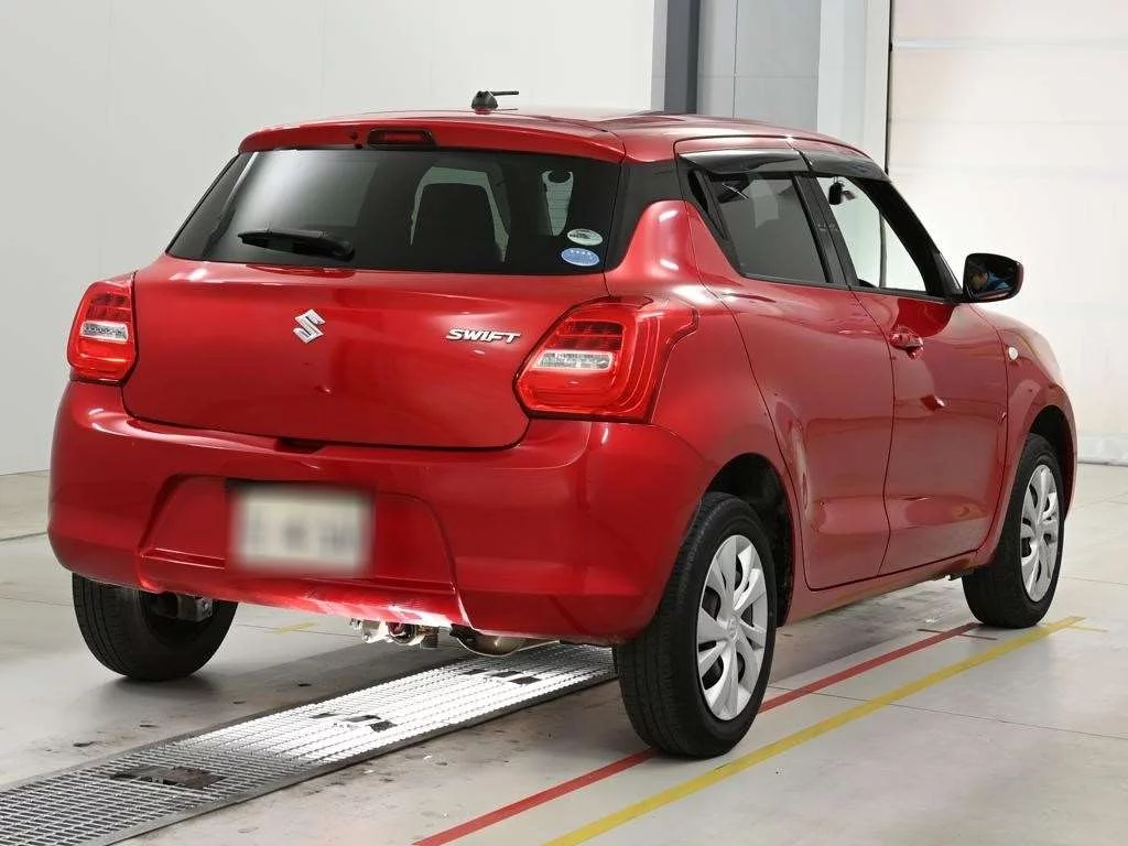 Suzuki Swift ZD83S 2018