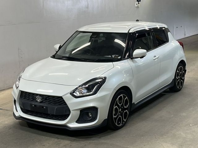 3040 Suzuki Swift ZC33S 2018 г. (KCAA Fukuoka)