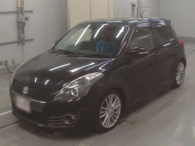 30483 Suzuki Swift ZC32S 2014 г. (CAA Tokyo)