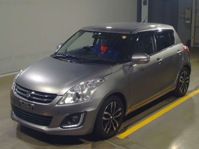 32010 Suzuki Swift ZC72S 2014 г. (TAA Yokohama)