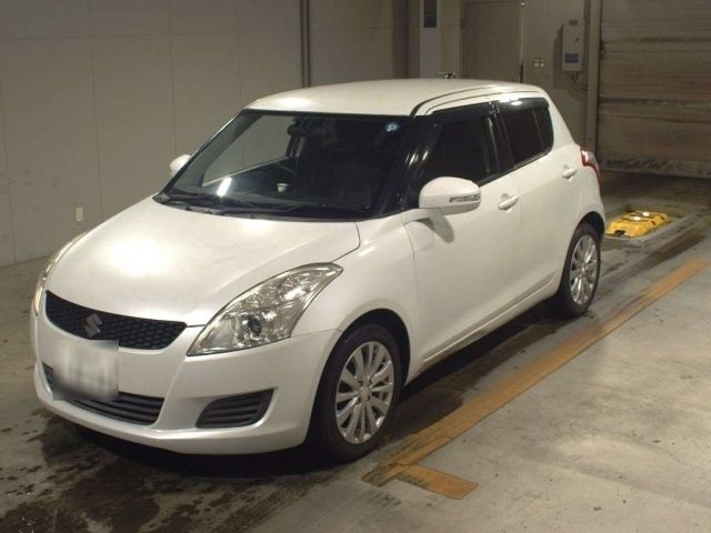 4047 Suzuki Swift ZC72S 2011 г. (TAA Kyushu)