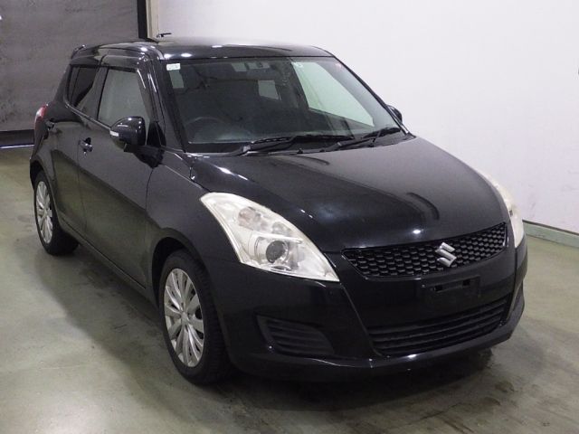 49005 Suzuki Swift ZC72S 2013 г. (Honda Sendai)