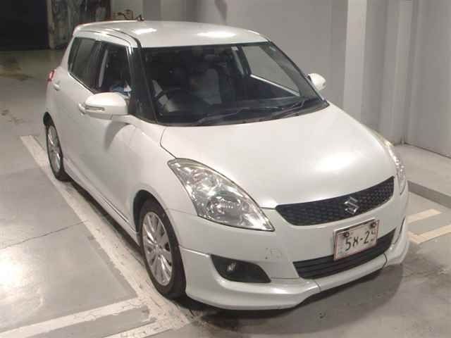 55 Suzuki Swift ZC72S 2012 г. (JU Tokyo)