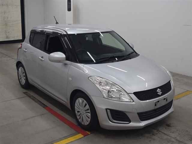 60265 Suzuki Swift ZC72S 2014 г. (MIRIVE Osaka)