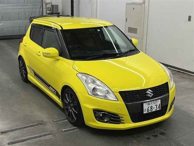 65444 Suzuki Swift ZC32S 2013 г. (MIRIVE Saitama)