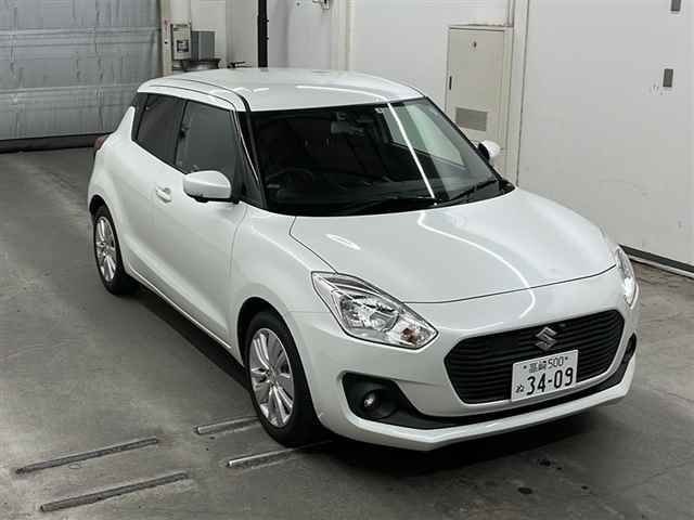 65535 Suzuki Swift ZC83S 2017 г. (MIRIVE Saitama)