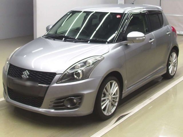 74051 Suzuki Swift ZC32S 2014 г. (TAA Yokohama)