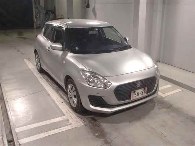 8385 Suzuki Swift ZC83S 2018 г. (JU Tokyo)