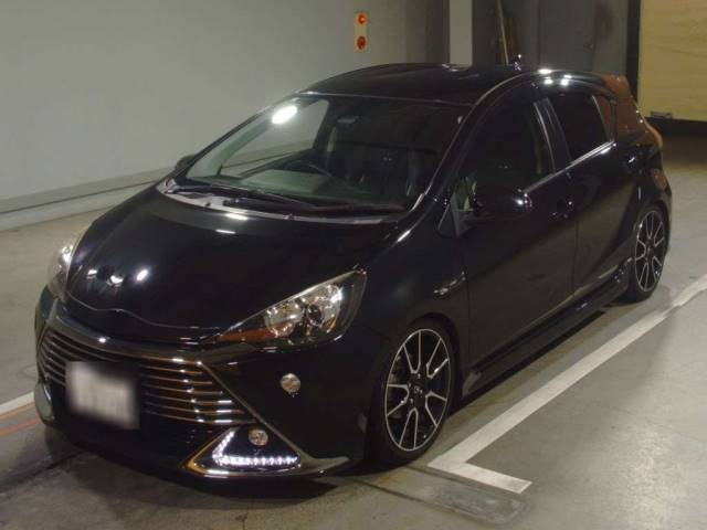 353 TOYOTA AQUA NHP10 2016 г. (TAA Hiroshima)