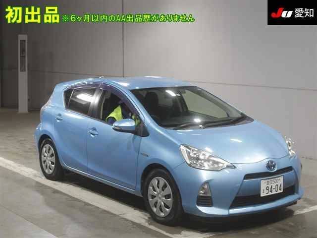 4057 TOYOTA AQUA NHP10 2013 г. (JU Aichi)