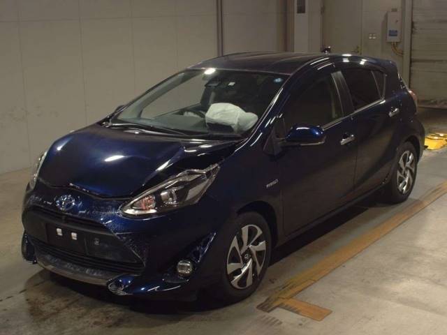 4304 TOYOTA AQUA NHP10 2019 г. (TAA Kyushu)