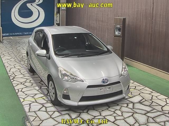 50001 TOYOTA AQUA NHP10 2014 г. (BAYAUC)