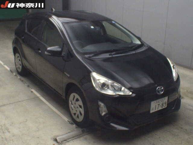 6386 TOYOTA AQUA NHP10 2016 г. (JU Kanagawa)