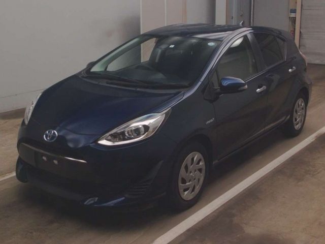 2188 TOYOTA AQUA NHP10 2018 г. (TAA Kantou)