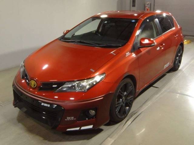 4038 TOYOTA AURIS NZE181H 2014 г. (TAA Tohoku)