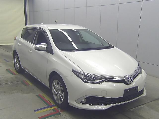 80078 TOYOTA AURIS NZE181H 2016 г. (Honda Kansai)