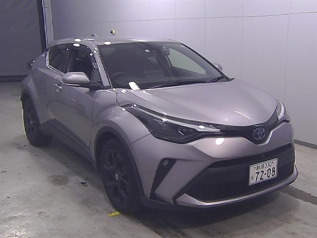 10060 TOYOTA C-HR ZYX11 2021 г. (Honda Tokyo)