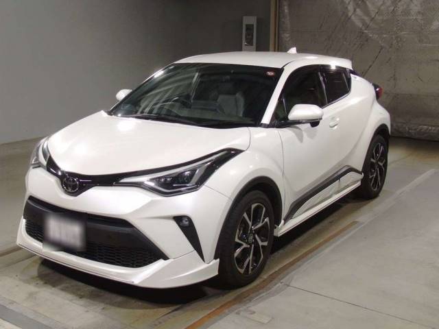 2172 TOYOTA C-HR NGX10 2020 г. (TAA Kinki)