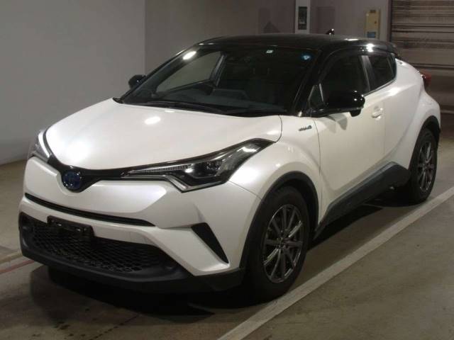 2174 TOYOTA C-HR ZYX10 2018 г. (TAA Chubu)