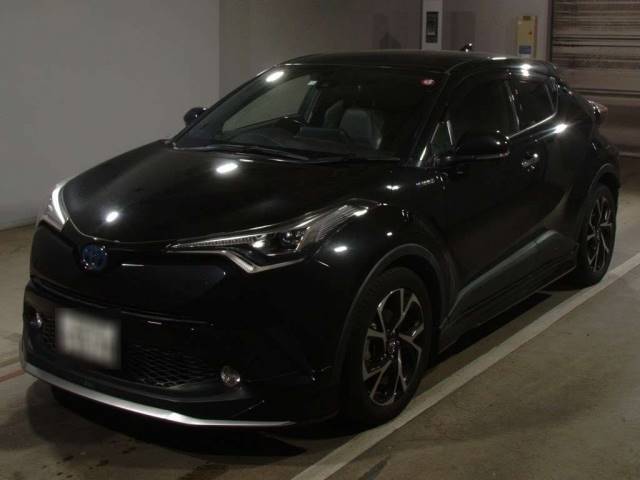 2199 TOYOTA C-HR ZYX10 2018 г. (TAA Chubu)