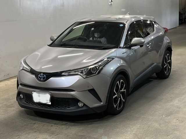 307 TOYOTA C-HR ZYX10 2017 г. (KCAA Fukuoka)