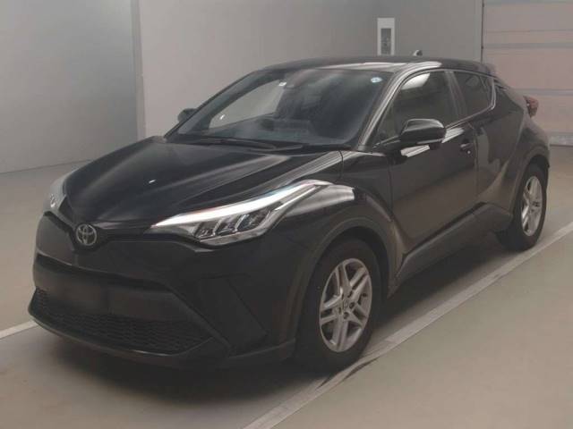 50047 TOYOTA C-HR NGX10 2020 г. (TAA Kantou)