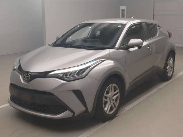 50136 TOYOTA C-HR NGX10 2020 г. (TAA Kantou)