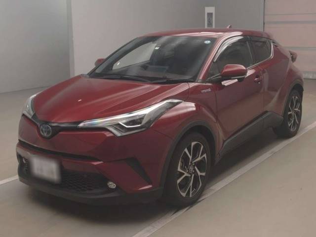 52009 TOYOTA C-HR ZYX10 2019 г. (TAA Kantou)