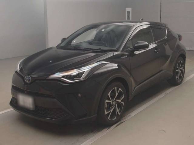 52113 TOYOTA C-HR ZYX11 2020 г. (TAA Kantou)