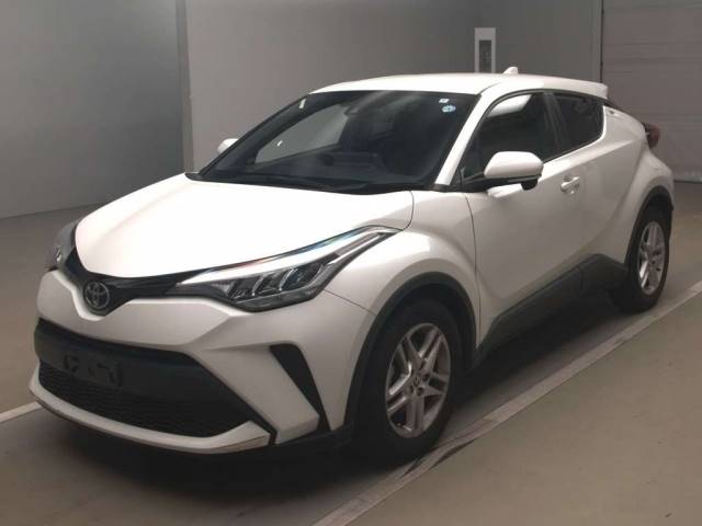 52140 TOYOTA C-HR NGX10 2020 г. (TAA Kantou)