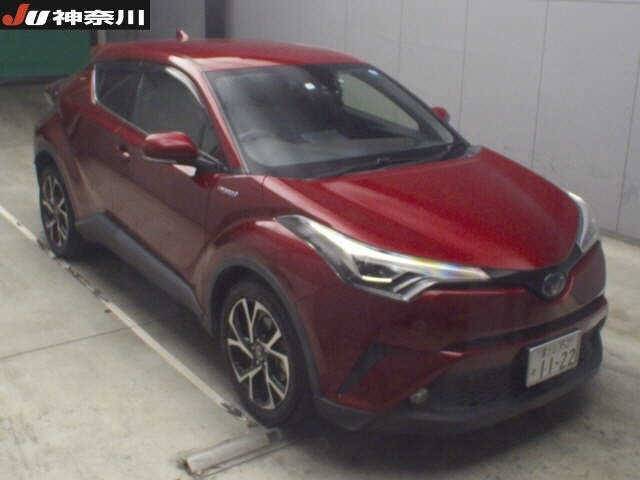 6316 TOYOTA C-HR ZYX10 2017 г. (JU Kanagawa)