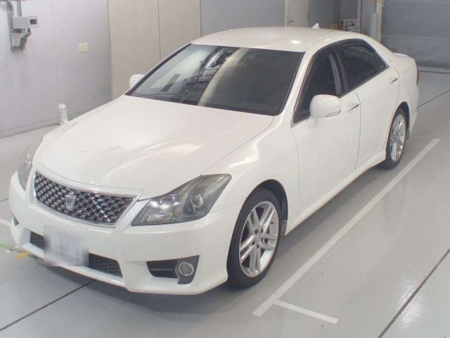 20541 TOYOTA CROWN GRS200 2010 г. (CAA Chubu)