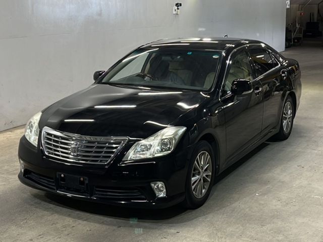 368 TOYOTA CROWN GRS200 2012 г. (KCAA Fukuoka)